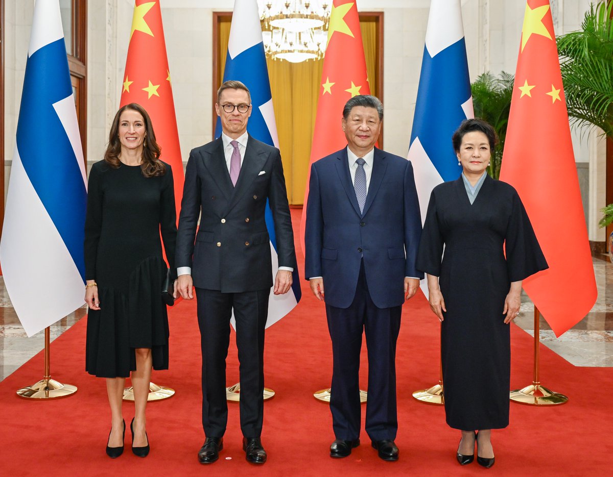 President Xi Jinping held talks with Finnish President Alexander Stubb <a href="/alexstubb/">Alexander Stubb</a>. 

Finland is one of the first Western countries to establish diplomatic ties with New China. The two countries have since enjoyed friendly relations, mutual respect and mutual trust.

The two