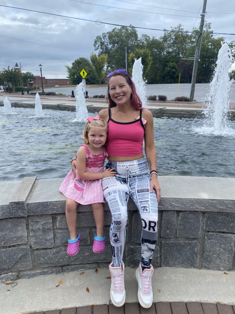 Pilgrim__1's tweet photo. @pulte I would be so thankful if you helped me today :). My wife and daughter have pneumonia and ear infections. Wifes been out of work for a week which will definitely make it rough paying bills this month :(. Thankyou for all the help you provide people. You have a huge heart! https://t.co/fxIHvMGosC