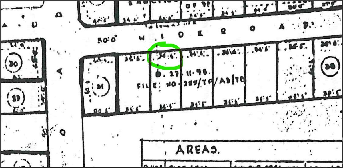 amarjeetdot's tweet photo. Colony documents shows 36.6 feet but he showed us document with 40 feet. How? Please investigate. balconies extended. My 1 feet of land is in his plot. Plot33, Raymond's Obelisk, New Malakpet.
@CommissionrGHMC
@GHMCOnline
@gadwalvijayainc
#Prajavani #HYDRA #IllegalConstruction https://t.co/fRqroaBNx3