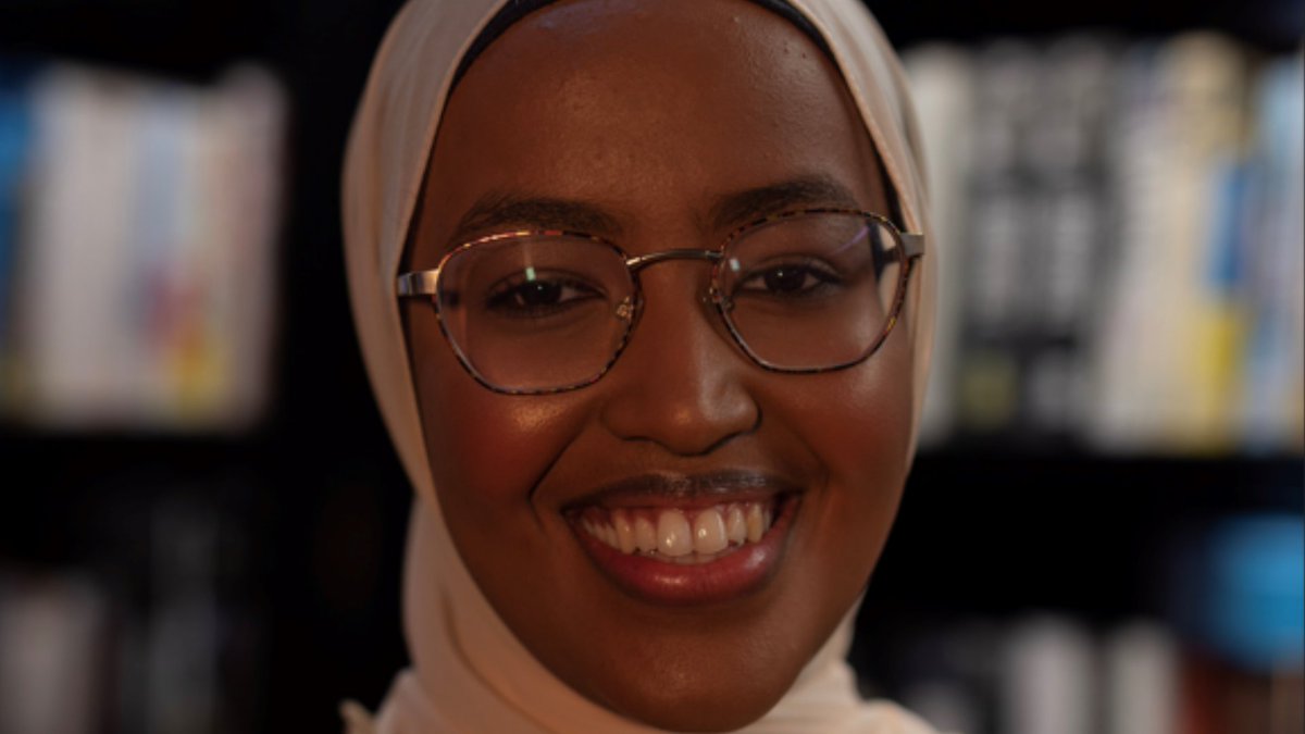 Newham London 💙 (@newhamlondon) on Twitter photo 📖 LAUNCH: In Conversation with <a href="/ayaan_moham/">Ayaan Mohamud is away 🍉</a> | Fri 1 Nov, 7-9PM @ Old Town Hall. Discussing her YA novels ‘The Thread That Connects Us’ & ‘You Think You Know Me’ and the theme ‘Seeds of Change’. Facilitated by Hudda Khaireh.
Book orlo.uk/i6FH0 #SeedsOfChange #IAM2024 📖 LAUNCH: In Conversation with <a href="/ayaan_moham/">Ayaan Mohamud is away 🍉</a> | Fri 1 Nov, 7-9PM @ Old Town Hall. Discussing her YA novels ‘The Thread That Connects Us’ & ‘You Think You Know Me’ and the theme ‘Seeds of Change’. Facilitated by Hudda Khaireh.
Book orlo.uk/i6FH0 #SeedsOfChange #IAM2024