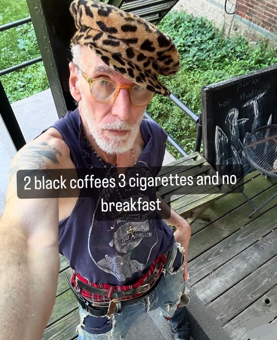 não comerei mais cu de vagabundas, não encham.

bjs do raposo