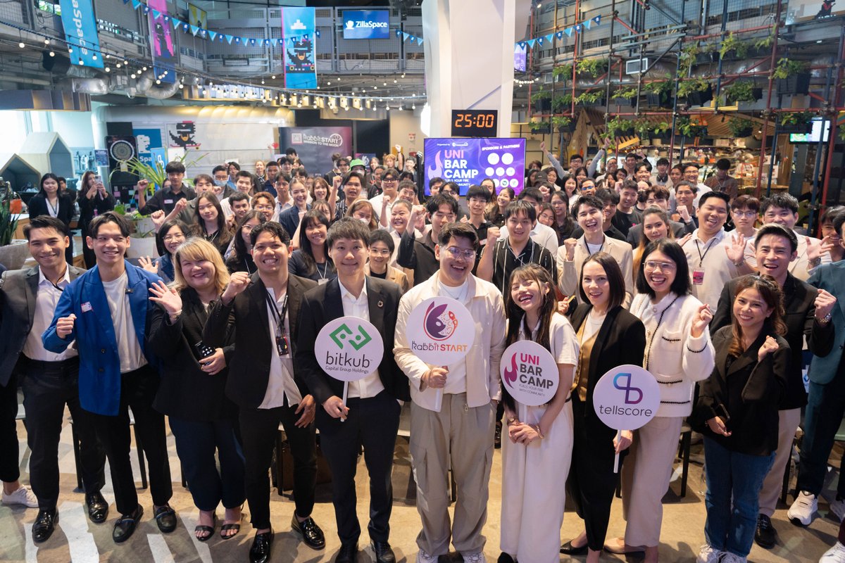 toppjirayut's tweet photo. ภาพบรรยากาศภายในงาน Uni BarCamp ครั้งที่ 2 โดยในครั้งนี้ผมได้มาร่วมแลกเปลี่ยนความรู้และประสบการณ์ระหว่างนักศึกษา ในฐานะผู้ประกอบการ ภายใต้หัวข้อ "Content Creator, Influencer and Digital Marketing" ครับ
#RabbitStart #UniBarCamp2 #Connection #Toppjirayut #ท๊อปจิรายุส https://t.co/1lQu2b4MEI