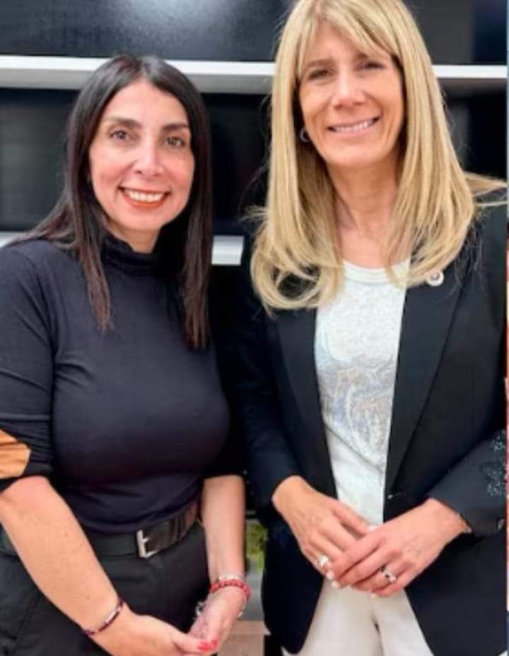 Sol___Rojo___'s tweet image. Póngale nombre a la foto ‼️

No se pasen sosi 🤷🏻😬