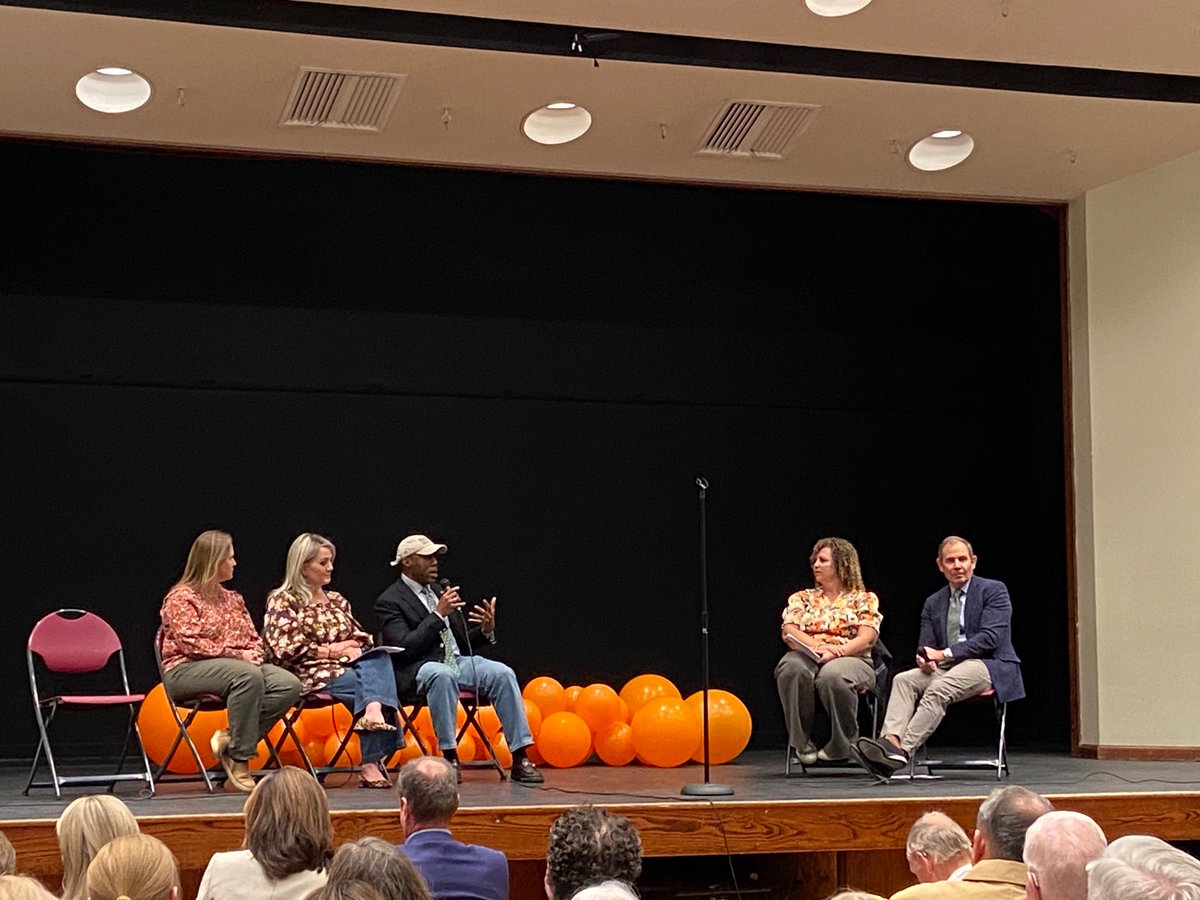 Daniela Harding tweet media