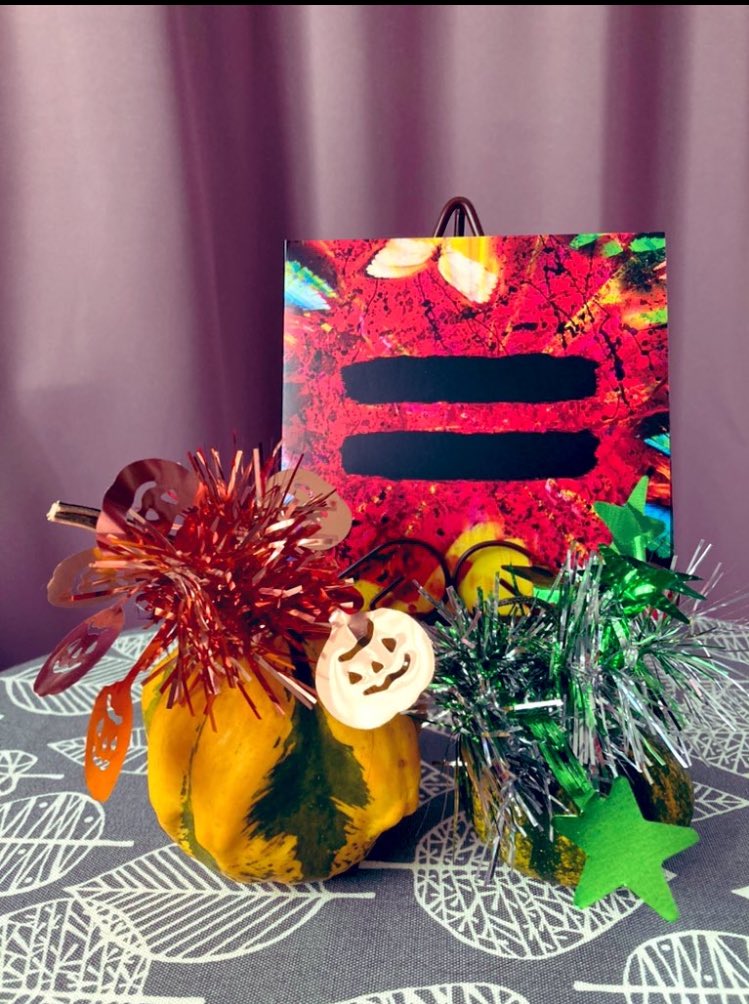 YoakeK2yhr's tweet photo. #3YearsOfEquals
とても美しいアルバム✨️
耳も目も高揚(紅葉🍁)する https://t.co/GwiQw5NsAy