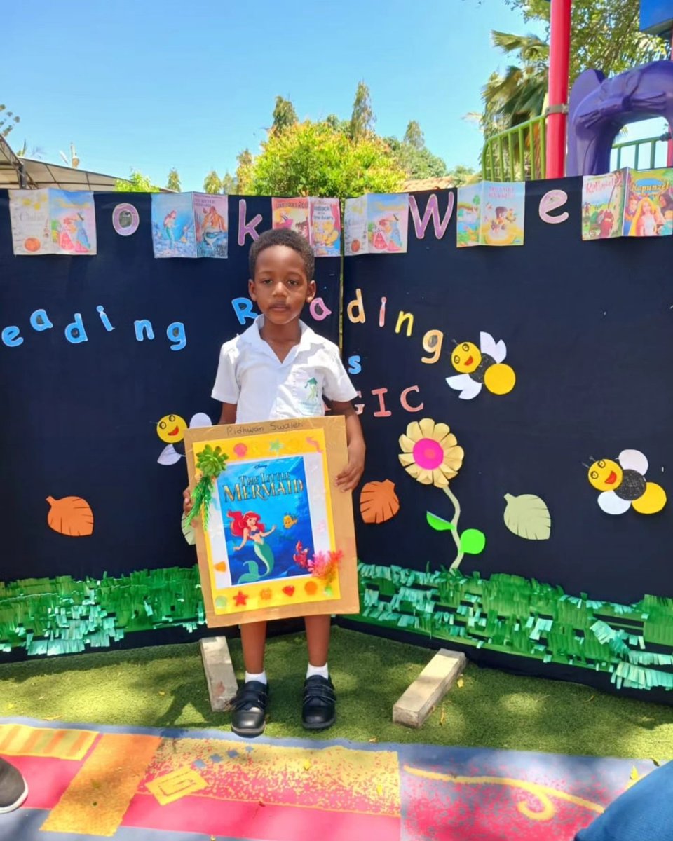 ggis_msa's tweet photo. Our little creatives proudly presented their award-winning crafts during this week’s GGIS Kindergarten Book Week! From vibrant drawings to imaginative creations, the joy on their faces says it all. Celebrating creativity and learning together! 🌟 
#GGISBookWeek 
#LittleArtists https://t.co/QOthvo3pL7