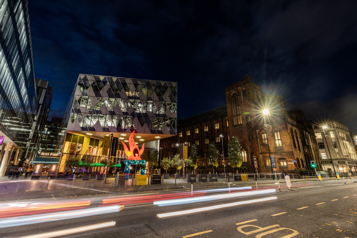 HalloweenMcr's tweet photo. It's HOWLER's world, we just live in it.

Spot him hanging out in @spinningfields until Thursday 31st Oct.

Get your monster trail map to help you spot all 16! https://t.co/wtKSDb4LKX 

Monsters by @filthyluker &amp; Designs in Air  
📷 @thevainphotos 
#MCRMonsters
#Halloweenmcr https://t.co/tkx7g9Tn3R