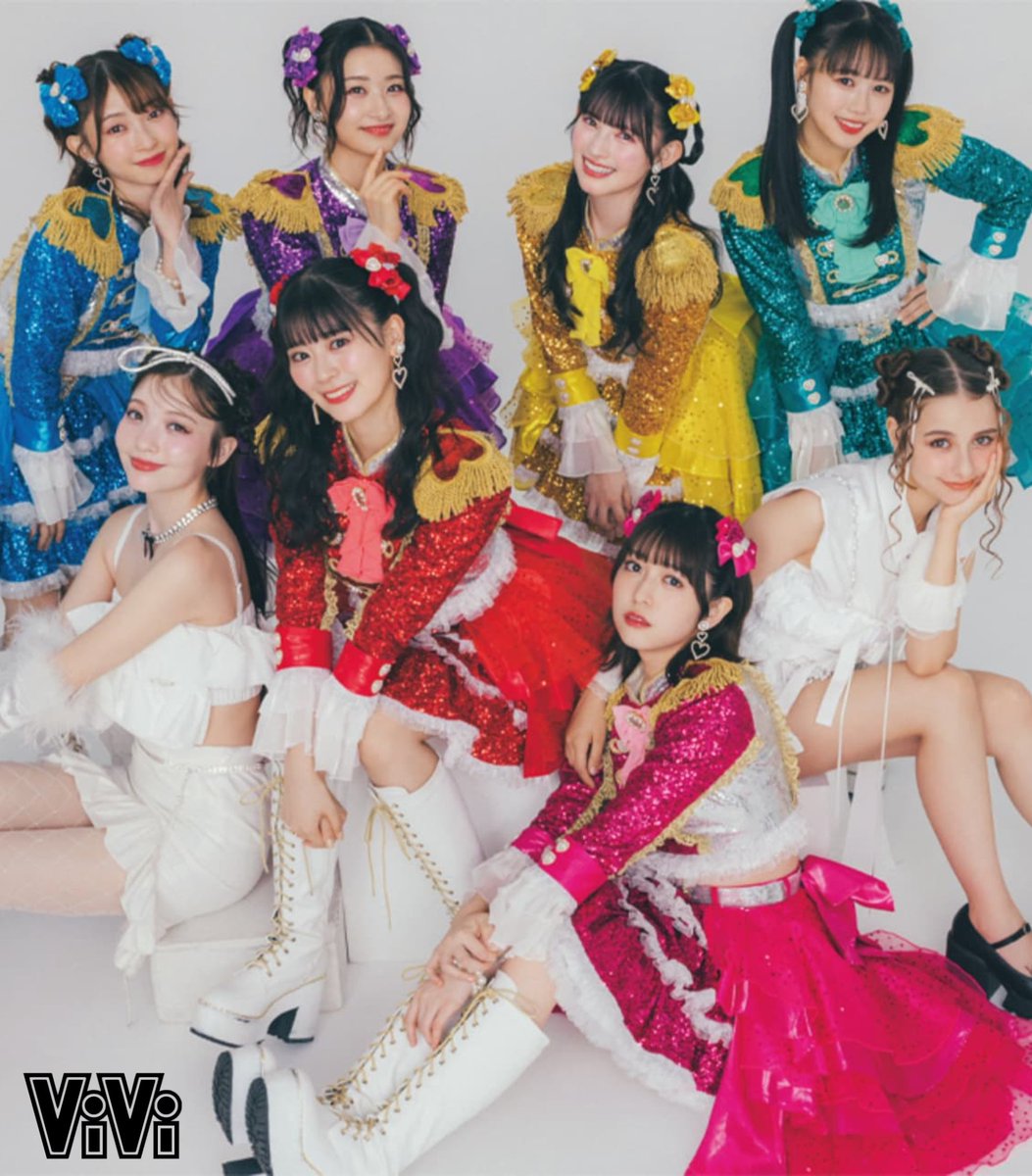 vivi_magazine's tweet photo. ／
世界が注目するアイドルグループ
#超ときめき宣伝部 と美容のお話♡
＼
⠀
Q.メンバー内で流行っていることは？
A.「顔が小さくなるスプレーがあって、みんなでよく顔にかけてます！」
⠀
顔が小さくなるスプレーって何!?
↓気になるアイテムはこちら↓
🔗https://t.co/XzSVjCtYTp
#超とき宣 https://t.co/ThrFkpghvT