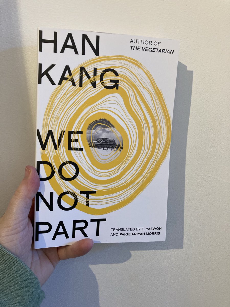 fionamsharp's tweet photo. Book post. Thank you ⁦@HamishH1931⁩ ⁦@PenguinHuddleUK⁩ #HanKang #WeDoNotPart https://t.co/Crjrfwjude