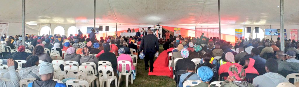 PublicProtector's tweet photo. PICS | #PublicProtectorOutreach event at Chafutweni Komkhulu on Tuesday, 29 October 2024. The event was organised in partnership with Chief Mtoto #PublicProtectorAccess https://t.co/gh6sCjYnyW