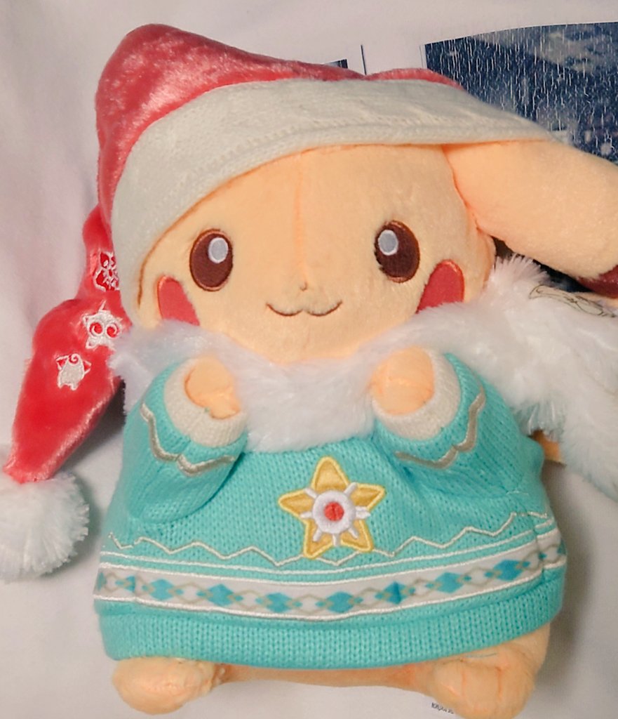 ピカチュウ「きたぬい!!!ピカチュウだよ!!!クリスマスのふわふわのピカチュウだよ!!!かわ」|ふじたのイラスト