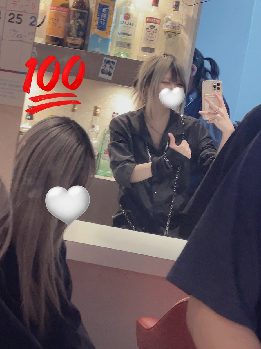 ao_mofru's tweet photo. お願い、死なないではみ！

あんたが今ここで倒れたら、あおちゃんとの約束はどうなっちゃうの？

ライフはまだ残ってる。ここを耐えれば、クライナーに勝てるんだから！

次回「はみ、死す」
デュエルスタンバイ！ https://t.co/BkC4tUrtJ1