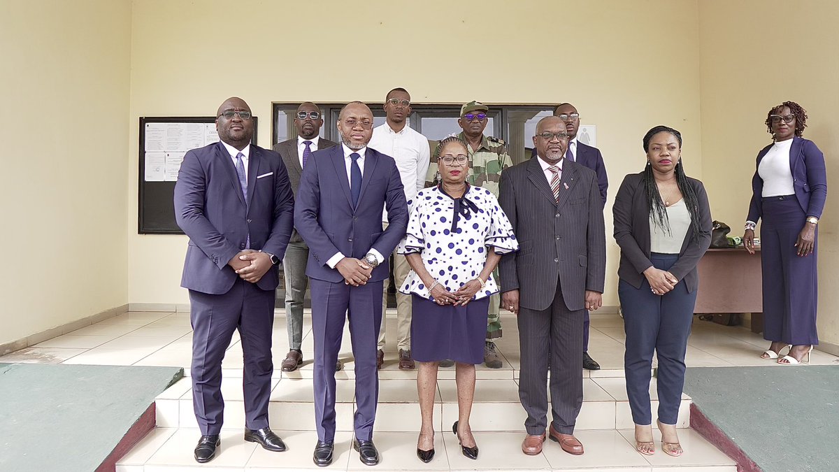 Ce lundi 28 octobre, dans le cadre du lancement de la 1ère étape de sa tournée commerciale, une délégation de la <a href="/SGG_gabon/">Société de Garantie du Gabon</a>, conduite par son Directeur Général, Alban Etho, s'est rendue à #PortGentil.

Pour en savoir plus 👉 urlz.fr/sP8p