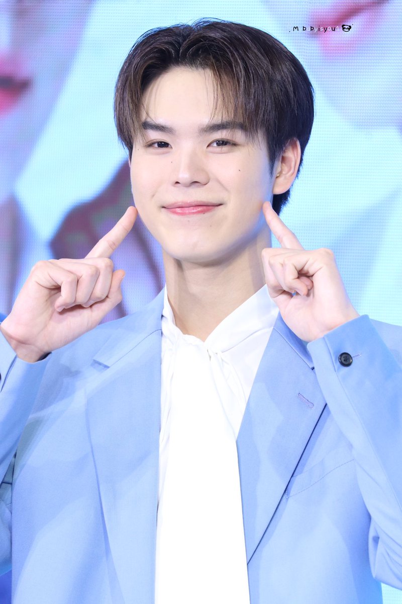 Mybabyisyou1's tweet photo. จิ้มแก้ม น่ารักกก
#DestinyclinicxMeenPing https://t.co/3fOuqjJkHP