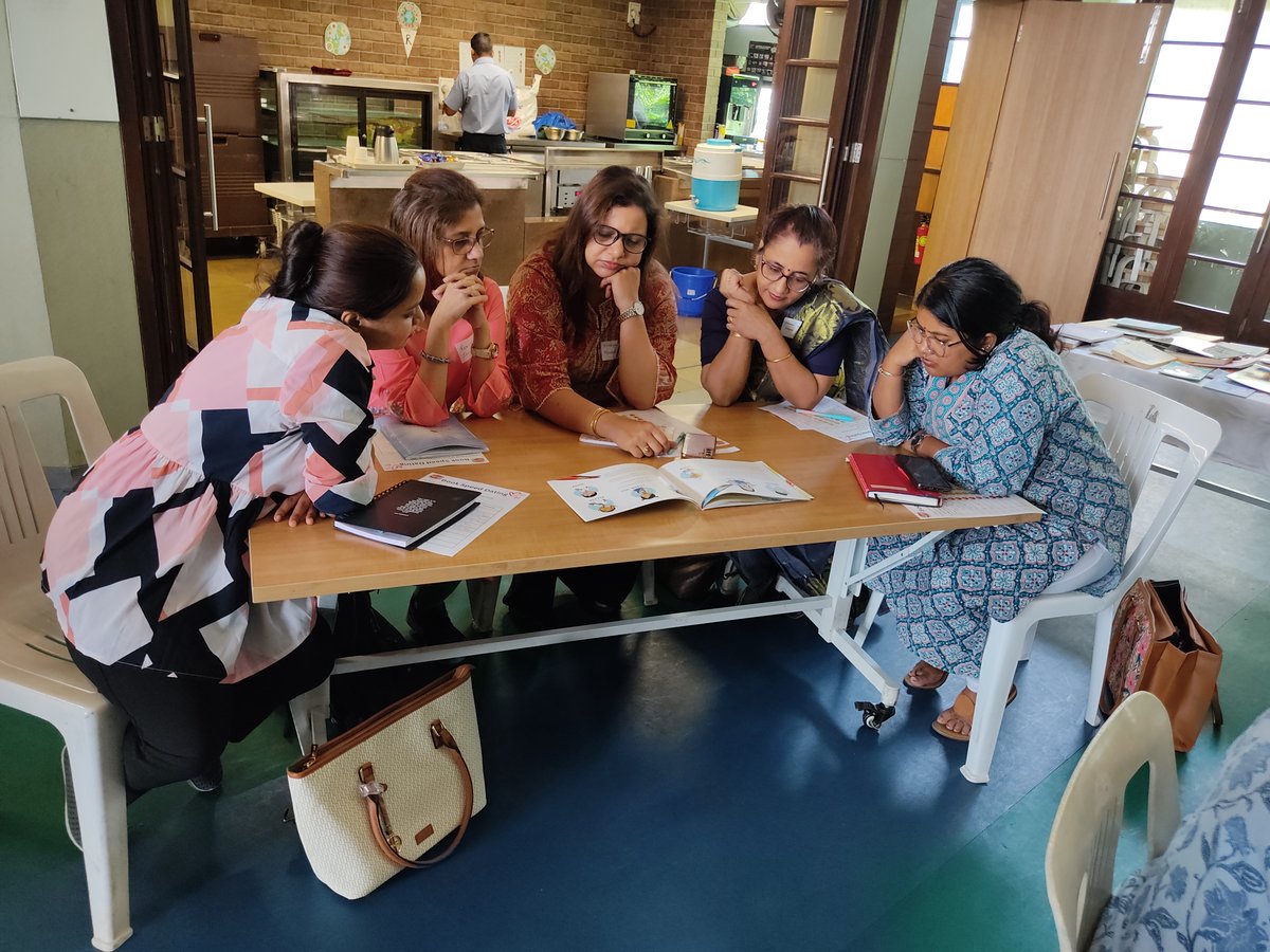 Parag in collaboration with Creative Learning Aids, organized a #librarian #masterclass at Bombay International School, Marine Lines, Mumbai, recently, in which about 28 participants including #librarians, school coordinators &amp; principals were engaged in interactive sessions