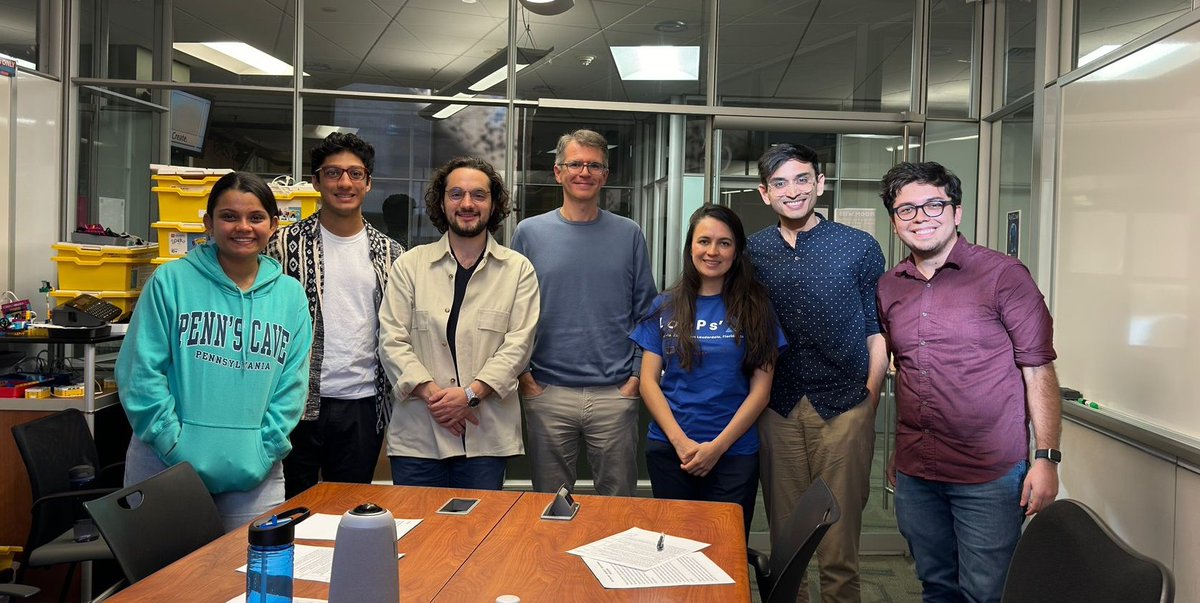 ishmgupta's tweet image. We just wrapped up recording the first episode of the Gravi-Tea Time podcast with the incredible @eugeniobianchi! We dive into his journey, his inspiring approach to teaching, and his insights on quantum gravity. Coming soon on a platform near you! #GraviTeaTime #QuantumGravity