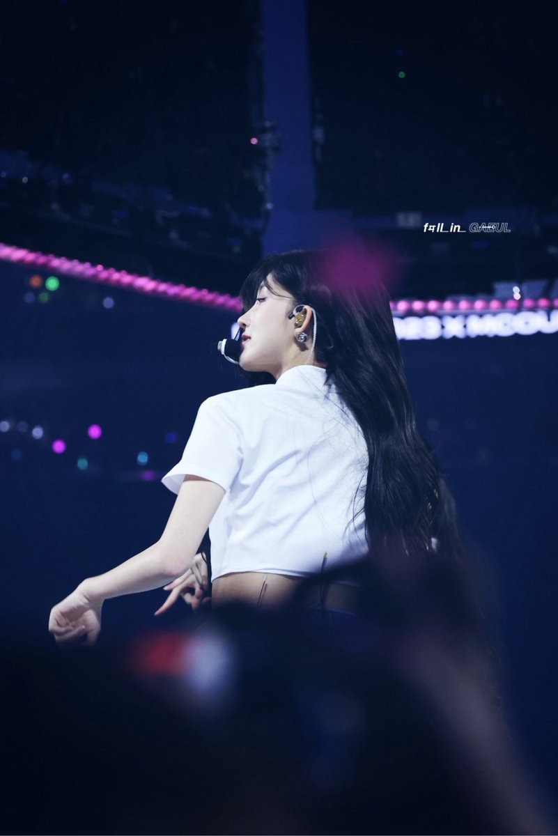 fall_in_gaeul's tweet photo. 230819 KCON LA
#IVE #아이브
#IveIVE #아이해브아이브
#GAEUL #가을
#김가을 #ガウル
@IVE_twt @IVEstarship https://t.co/B3uVZBlNV2