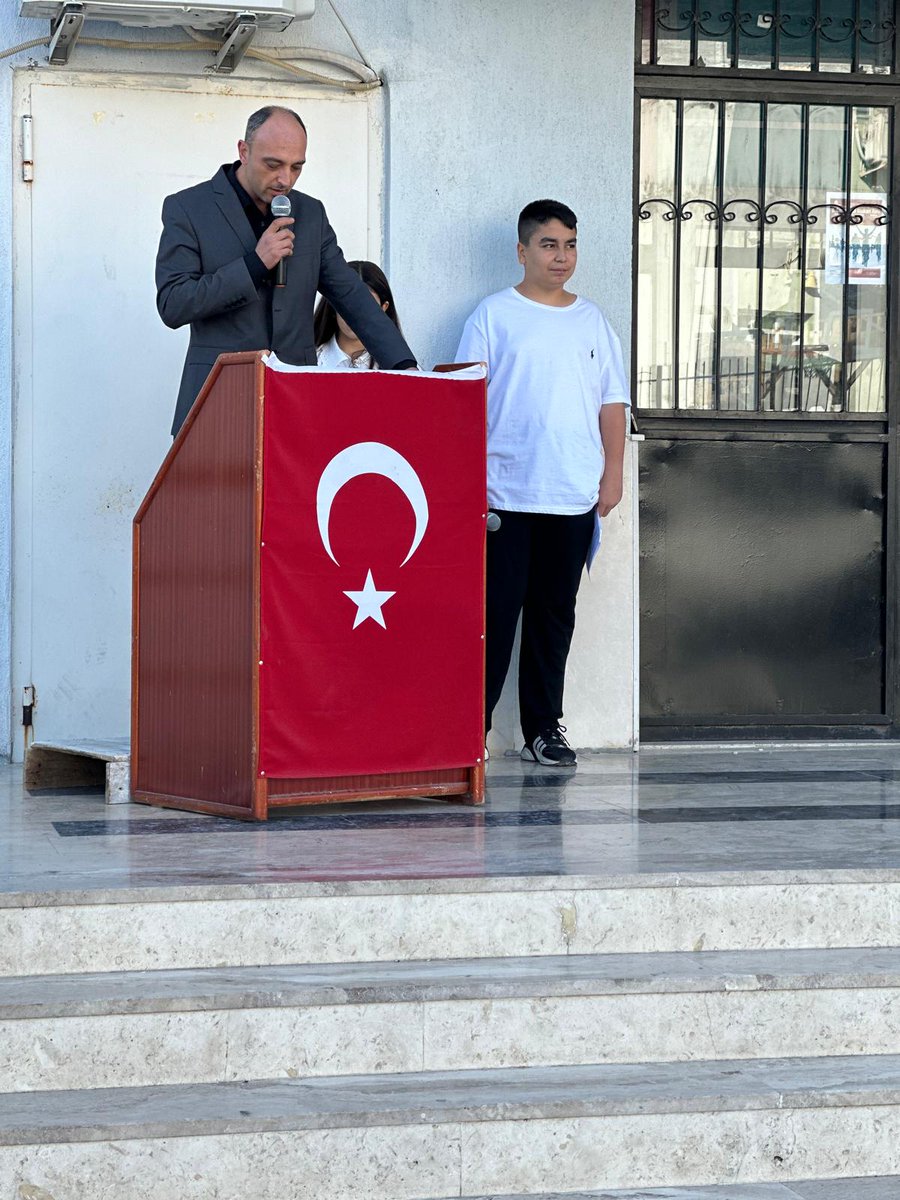 Cumhuriyetimizin 101. Yılı kutlu olsun.

<a href="/izmir_ilmem/">İzmir İl Milli Eğitim Müdürlüğü</a> 
<a href="/yahsiomer/">Dr. Ömer YAHŞİ</a>
<a href="/bucamilliegitim/">Bᴜᴄᴀ İʟᴄ̧ᴇ Mɪʟʟɪ Eɢ̆ɪᴛɪᴍ</a>