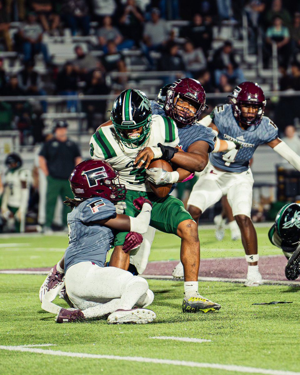 FultonFootball's tweet photo. The next play. https://t.co/l6B27tehwW