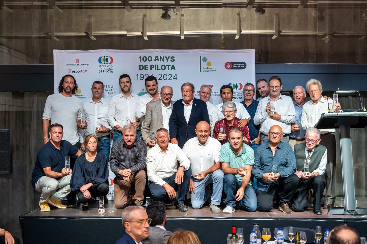 fcpilota's tweet photo. 💯⚾100 anys de pilota
https://t.co/5kbcNGb6EA https://t.co/Dc0F7Ka3n4