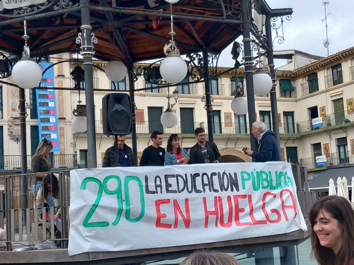 Iruñea eta Tuteran manifestazioa egin dugu goizean.