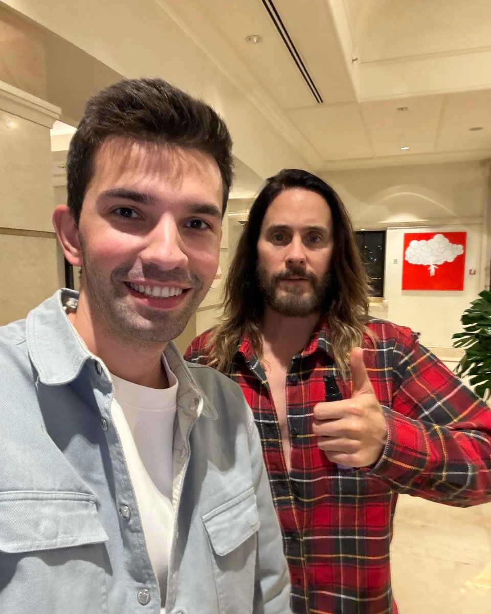 FateofByler's tweet image. 2014 is so back with the flannels