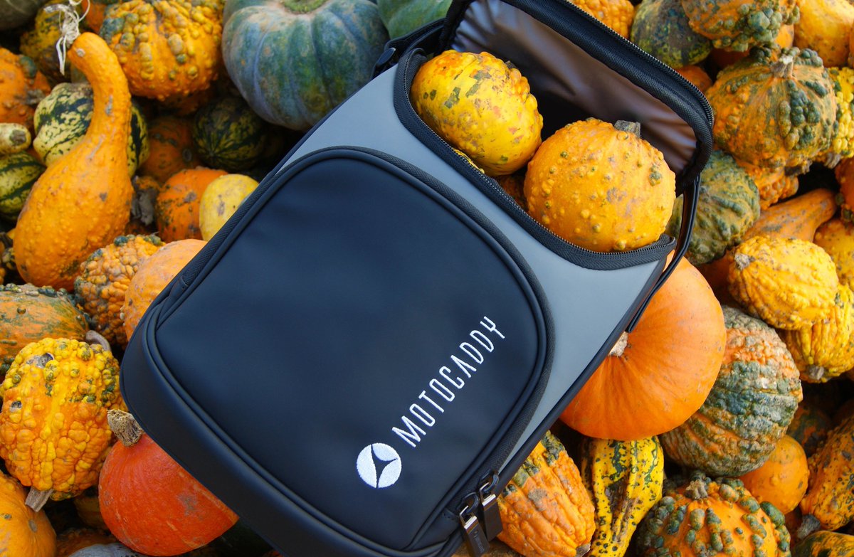The insulated Cooler Bag attaches to any Motocaddy electric trolley to offer quick, hassle-free storage for drinks, snacks, and other items to enhance your golf game....even pumpkins. 🎃 

CLICK HERE - motocaddy.ca/cooler-bag 

#mkrak #motocaddy #accessoriess #pumpkin