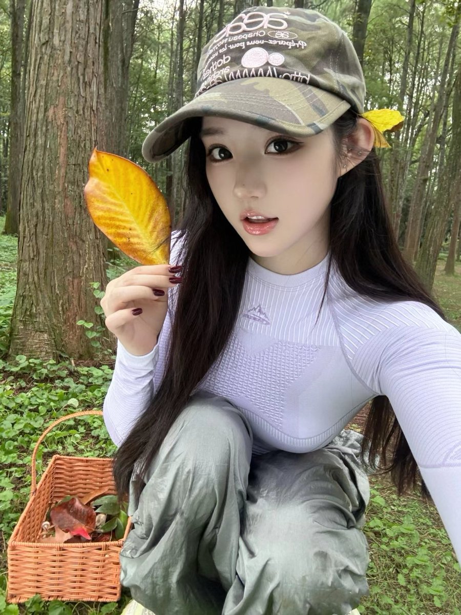 一片小树叶，是秋天的﹏﹏﹏？
看看你的文采啦 https://t.co/j2Evti9dh1