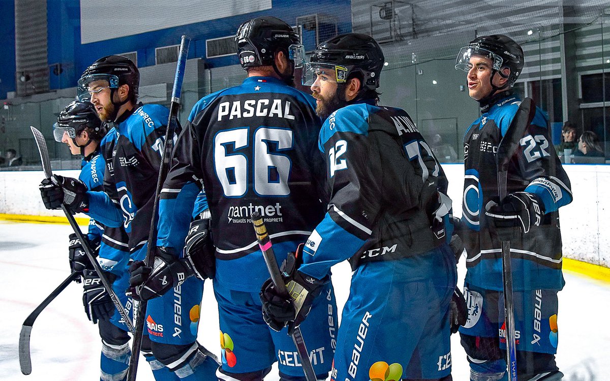 🎞️ Entre déception et frustration pour cette première défaite à domicile de la saison. 😮‍💨

Objectif, rebondir dès demain dans l’Enfer du Nord. 👊

—
📸 <a href="/Guillaumefra44/">Guillaume FRA</a>