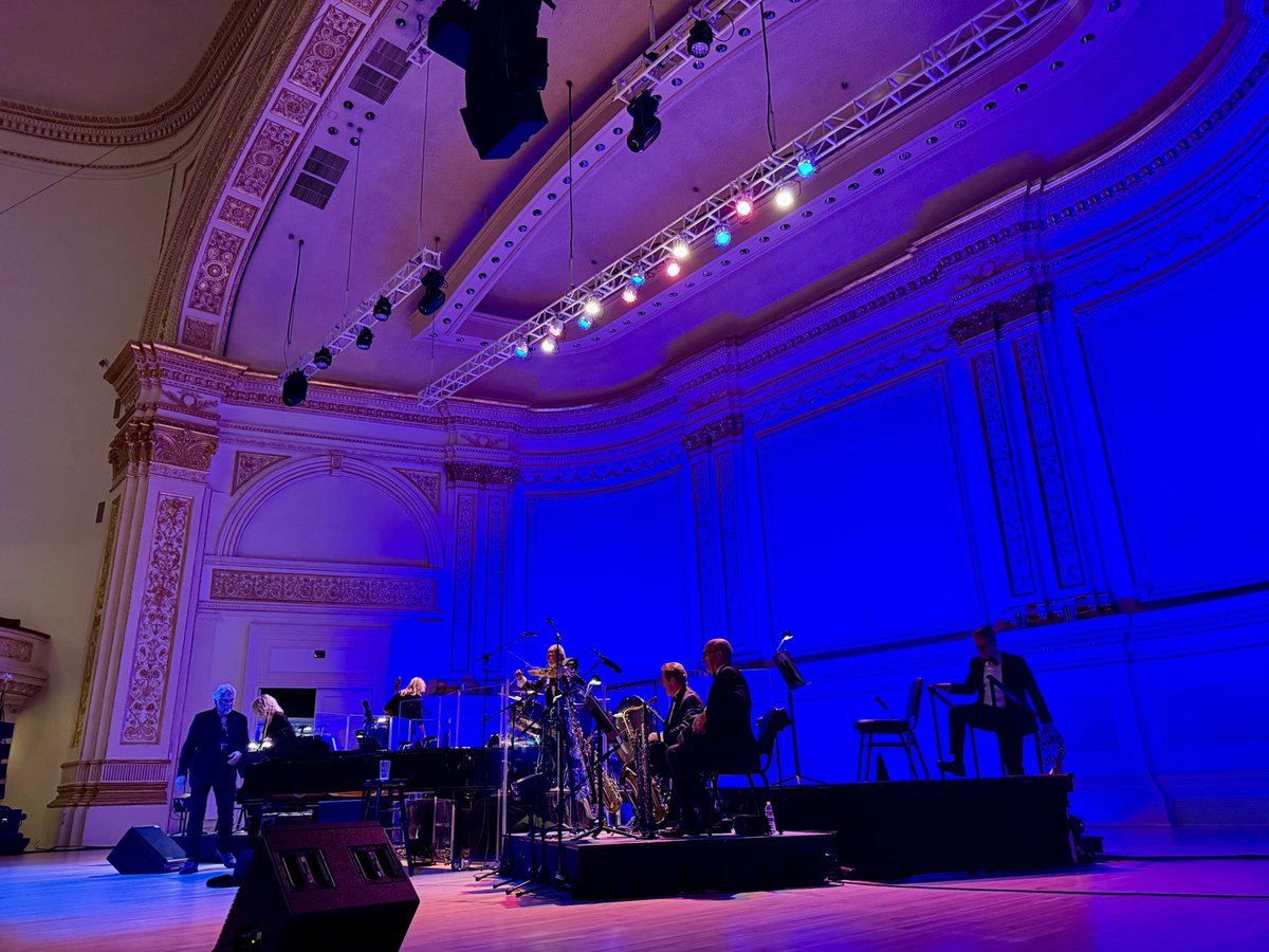 Joni Jams / Bernadette Ballads— all within ten days! It’s too much, I tell you!
💛🩷