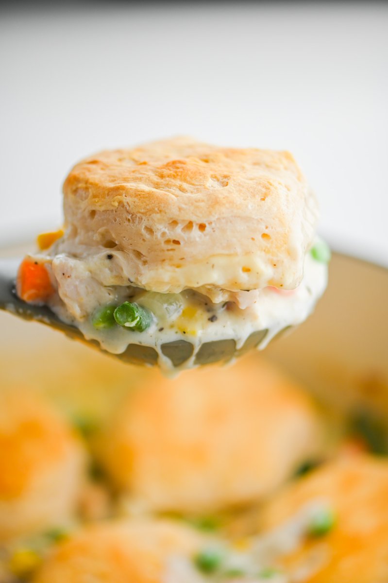 Turkey Potpie with Biscuit Crust is an easy, family friendly recipe that is perfect for weeknights. Made with mixed vegetables, creamy sauce and buttery biscuits.  From <a href="/EverydayMaven/">Alyssa | EverydayMaven</a>'s new cookbook!  lifesambrosia.com/turkey-potpie-…
