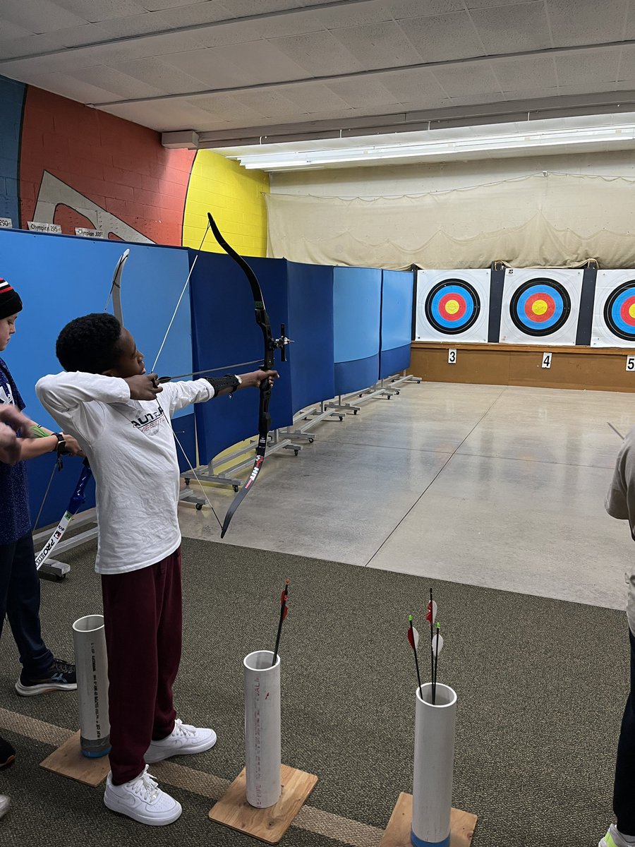 Mr. Parolin tweet media