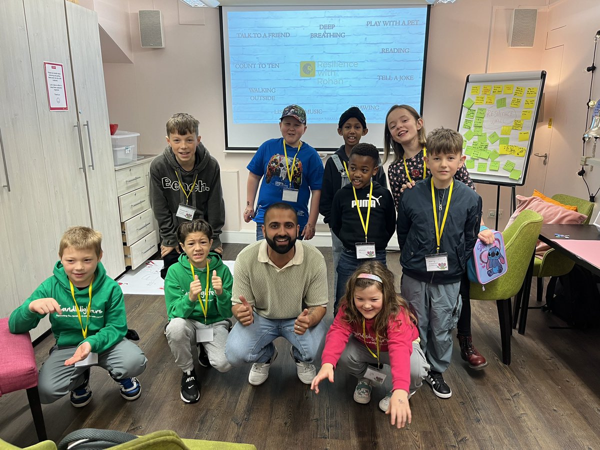 Rohan Randhawa (@rohanrandhawa0) on Twitter photo Today, I had the absolute pleasure of hosting a resilience workshop at <a href="/CandlelightersT/">Candlelighters Trust</a> HQ for some truly inspiring young people who are currently either battling cancer or have already overcome it 💪
#Resilience
#CancerAwareness Today, I had the absolute pleasure of hosting a resilience workshop at <a href="/CandlelightersT/">Candlelighters Trust</a> HQ for some truly inspiring young people who are currently either battling cancer or have already overcome it 💪
#Resilience
#CancerAwareness