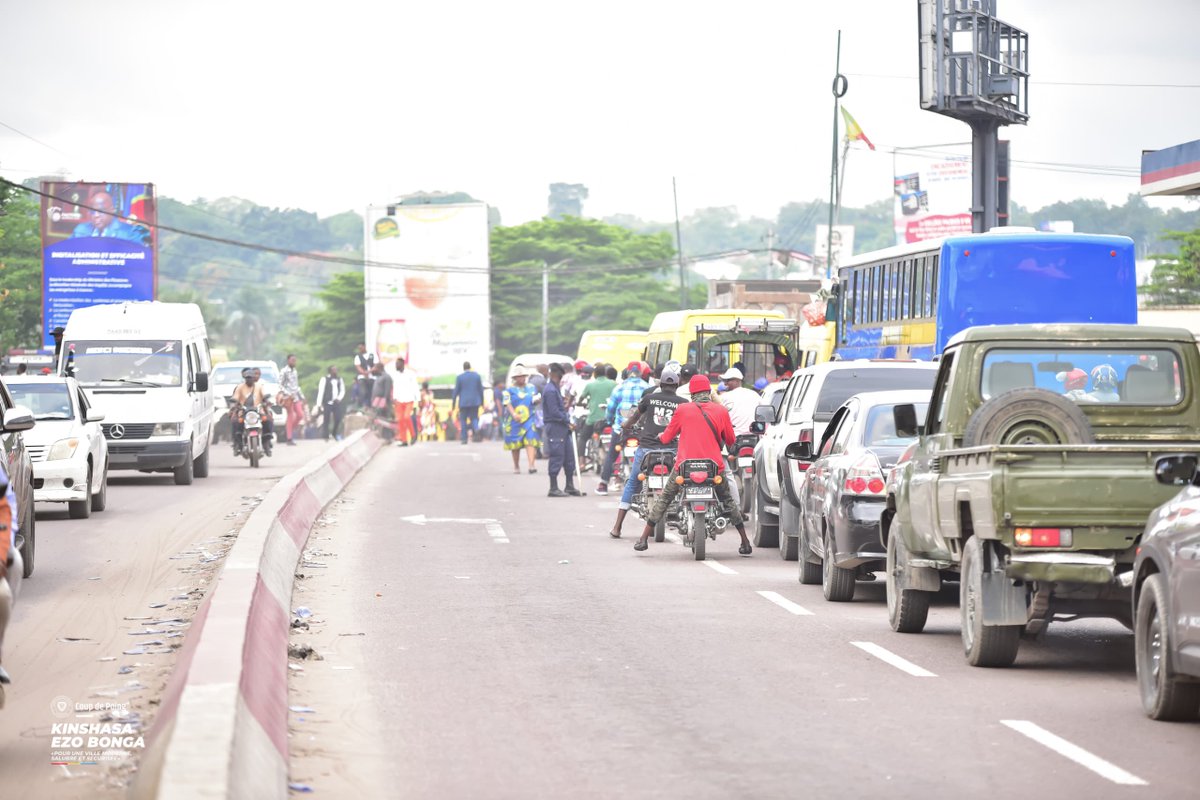 daniel_bumba_01's tweet image. Lutte contre les embouteillages : évaluation de l’impact de la circulation alternée à Kinshasa ce  mardi 29.10.24
#evaluation #circulation #alternée #kinshasaezobonga #kinyasika #nouvelles #strategies #cnpr #mobilité #modernité #lutte #embouteillage #améliorations #Daniel #Bumba