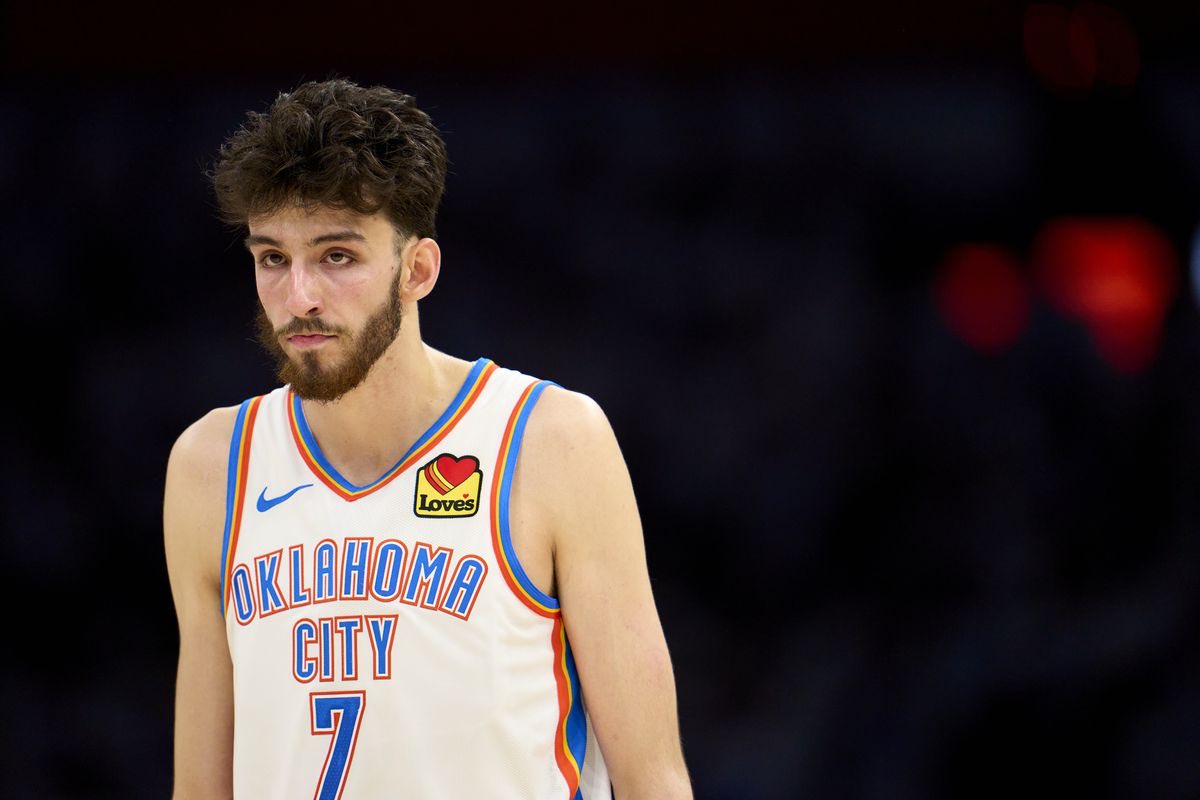 New article ‼️

On two players, including Chet Holmgren, who are making a true All-Star leap this season and how they’re doing it. 

Lots of gushing in this one. Early season reactions are fun! Check it out ⬇️⬇️

benchmobblog.com/2024/10/29/2-y…