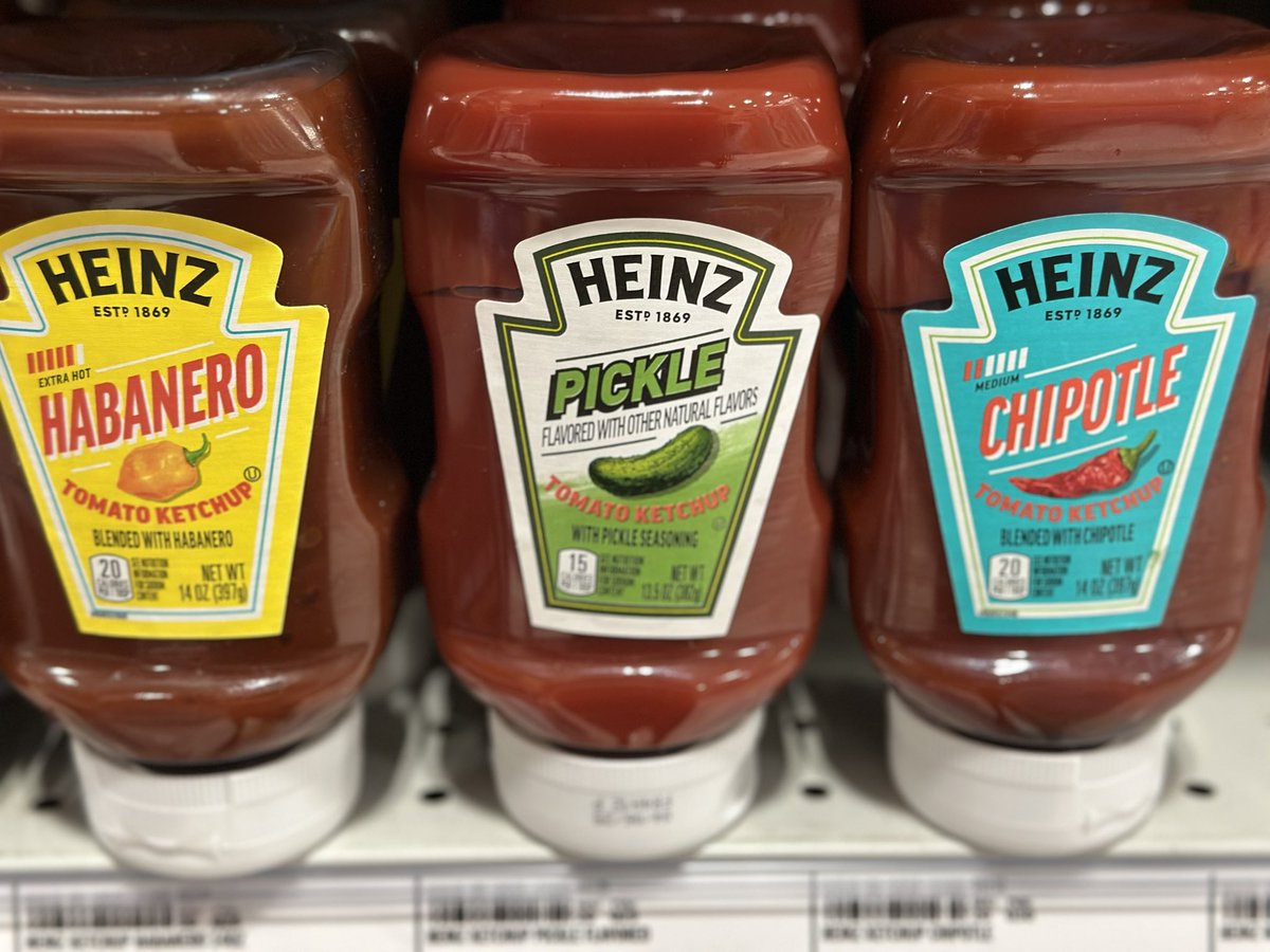randywomble's tweet photo. Speaking as someone who HATES pickles 🥒 with a passion, this is a real Halloween 🎃 nightmare! #halloween #strangefood #condiments #ketchup @HeinzTweets https://t.co/g8PB1rToXv