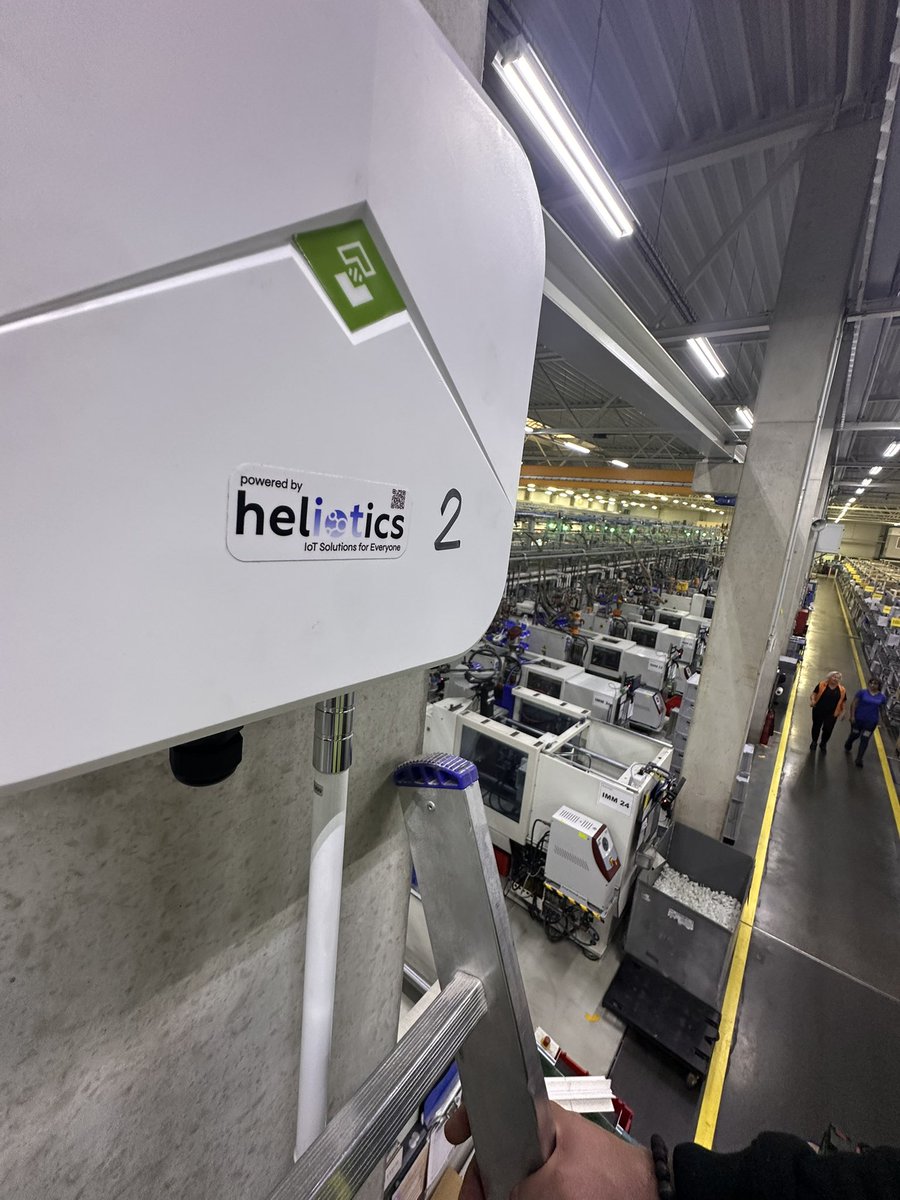 Heliotics🎈 tweet media