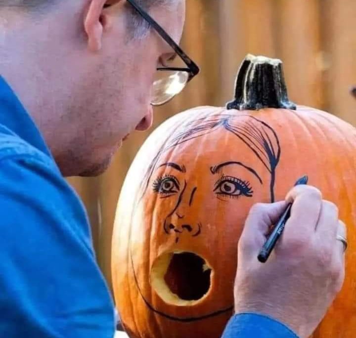 DefinitelyPotty's tweet image. Meanwhile in #StalyVegas a #FPLmanager gets creative....