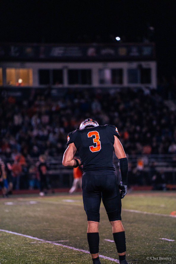 Sawyer Muchmore (@sawyermuchmore) on Twitter photo Senior Year Highlights!
OLB/LB | 63 TOT, 14TFL, 1int, 5pbu | <a href="/LHS_TigerFB/">Loveland Tiger Football</a> <a href="/coachjuice84/">Aj Williams</a> <a href="/damewood29/">Damewood28</a> @RyanSellars_
⬇️⬇️
hudl.com/v/2Qa60J Senior Year Highlights!
OLB/LB | 63 TOT, 14TFL, 1int, 5pbu | <a href="/LHS_TigerFB/">Loveland Tiger Football</a> <a href="/coachjuice84/">Aj Williams</a> <a href="/damewood29/">Damewood28</a> @RyanSellars_
⬇️⬇️
hudl.com/v/2Qa60J