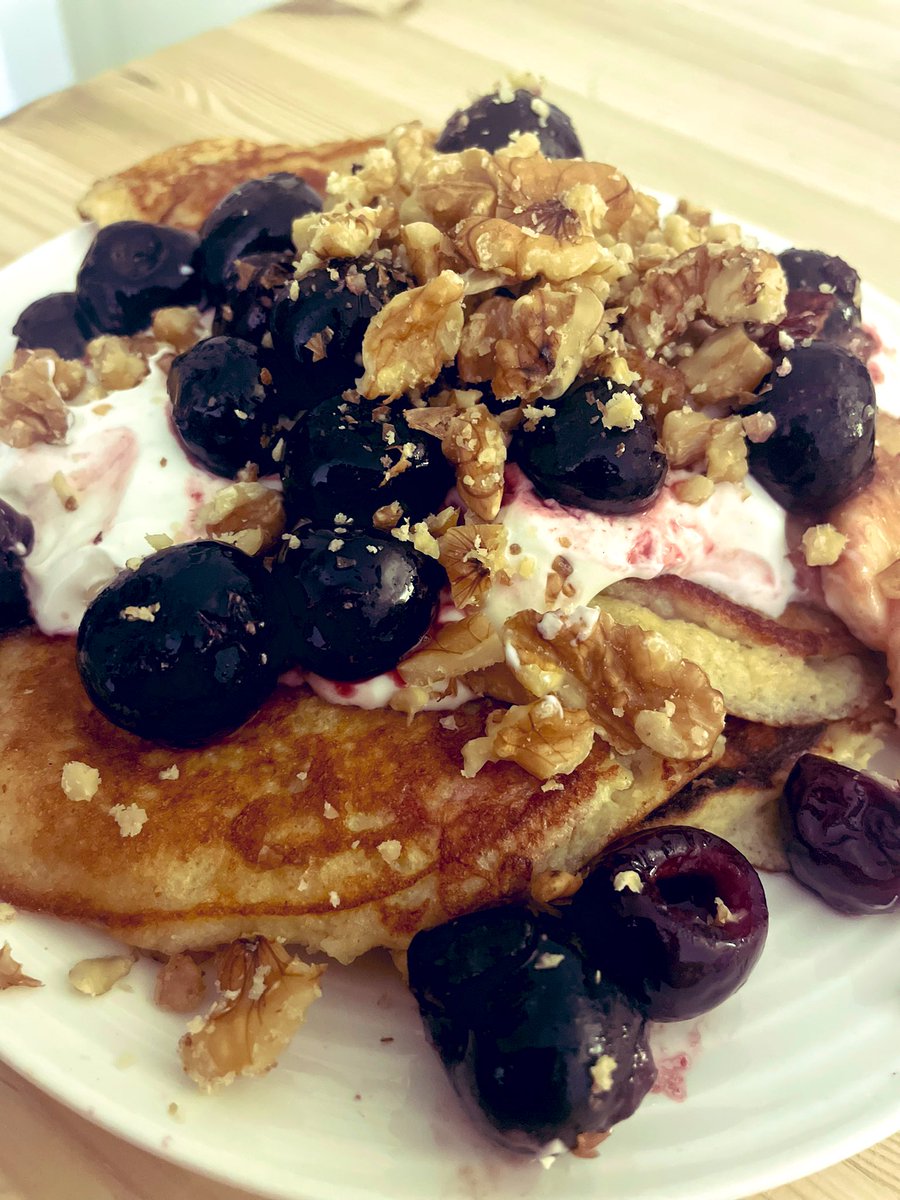 Luke Bowers (@lukebeducation) on Twitter photo We call this dish ‘The Patrick’ after the legend that is <a href="/ottleyoconnor/">Patrick Ottley-O'Connor</a>
Hearty, nothing bad in it and you feel much better afterwards!
Also slightly nuttier than you’d realise 😉
Thanks for the recipe sir. Was delicious! We call this dish ‘The Patrick’ after the legend that is <a href="/ottleyoconnor/">Patrick Ottley-O'Connor</a>
Hearty, nothing bad in it and you feel much better afterwards!
Also slightly nuttier than you’d realise 😉
Thanks for the recipe sir. Was delicious!