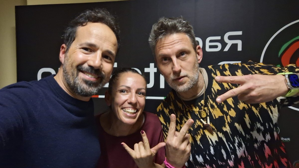 GabruzD's tweet photo. Intervista all'improvviso!
@direttadamiliano sulle frequenze di
Radio Punto Zero Tre Venezie
https://t.co/NyDD96TRoT
Grazie @IgorDamilano
#myomartegrafica #fvg #Trieste #turriaco #portreitofcolours #voltididonna #igordamilano #direttadamilano https://t.co/QxQ2En0RuR