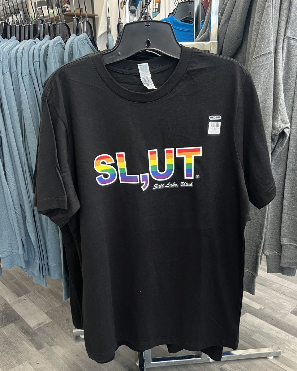 Helen Barsz tweet media