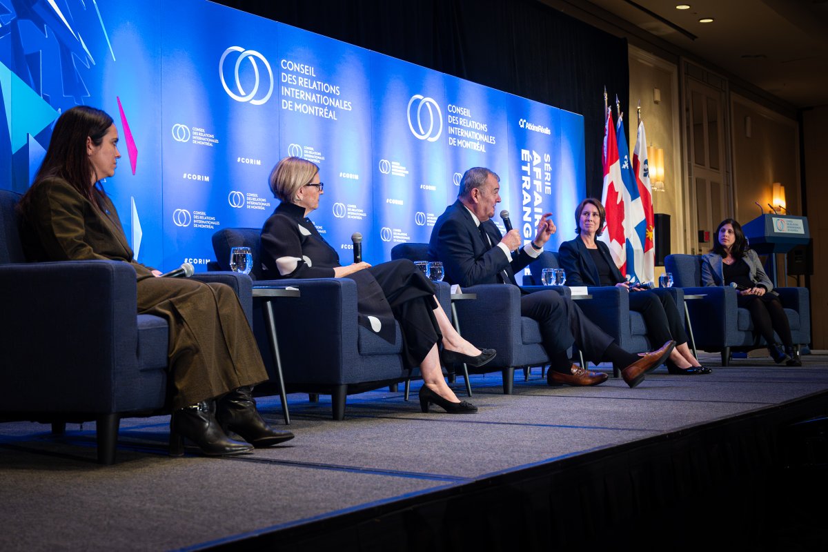 Hier, quatre de nos chefs de poste en #Europe ont participé à un panel du <a href="/corim_mcfr/">CORIM</a>. Ils ont discuté des opportunités et des défis à identifier face aux changements politiques récents et des stratégies à adopter pour intensifier les partenariats économiques durables. 🤝🙌