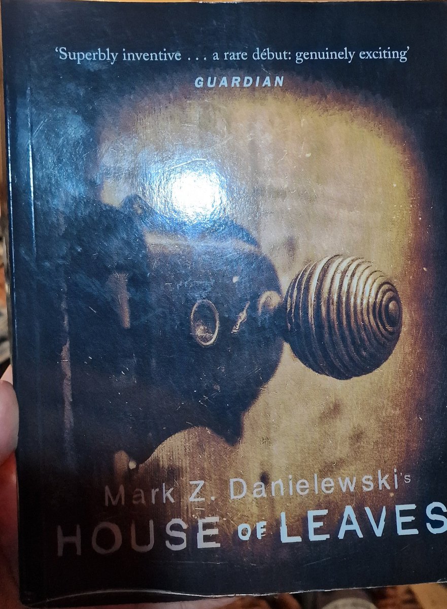 Just finished this. Has anyone read it? And if so, could someone please explain to me what the fuck it's about??