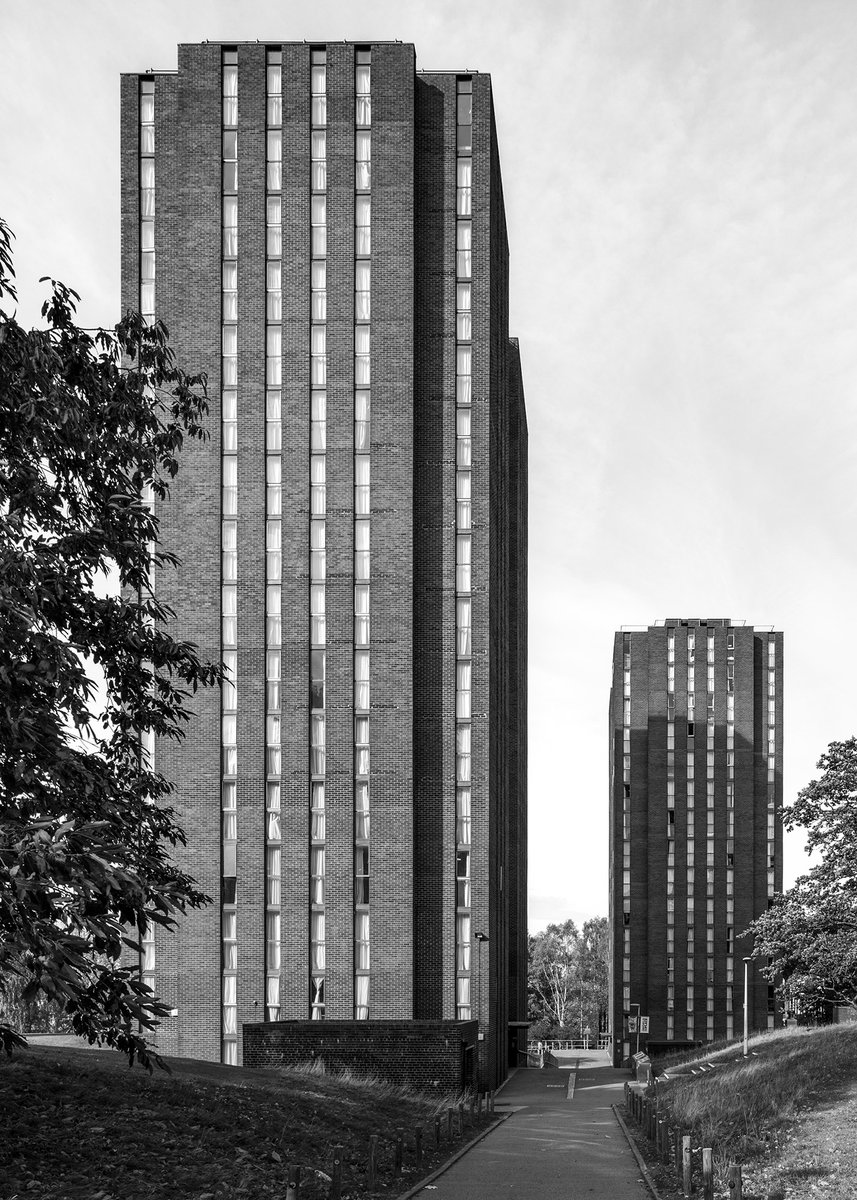 Bertrand  Russell Tower and Eddington Tower, University of Essex, Colchester;  designed by Conrad Schevenels of Architects Co-Partnership, built  1967-68 
-
Photo: Simon Phipps