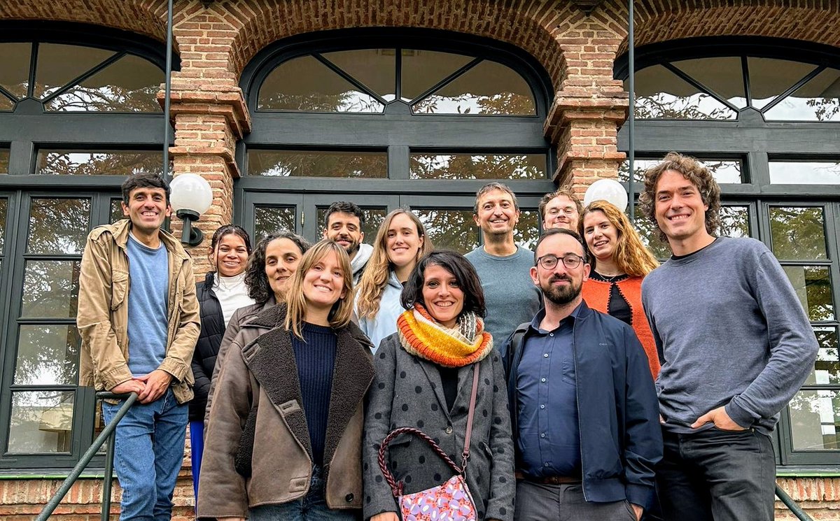 Lab Retreat 2024. A brilliant team, cool projects, great ideas... Next months will be fun!