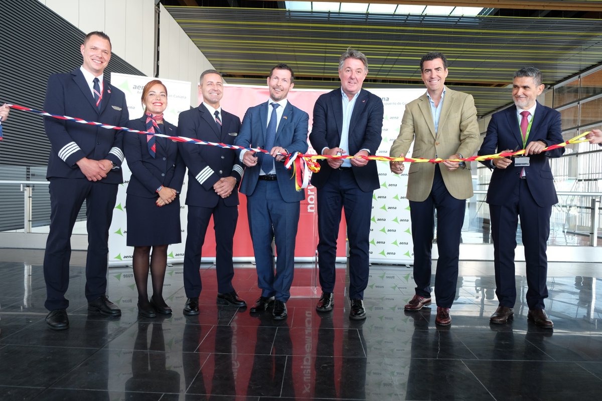 <a href="/Fly_Norwegian/">Norwegian</a> renueva su apuesta e inaugura una base permanente en #GranCanaria

Nuestro director gerente, <a href="/pablollinares/">Pablo Llinares</a>, presente en la inauguración, explicó que «esta reapertura es un hito importante, después de cerrar en 2020».

Sigue leyendo 🔗bit.ly/NorTGC24