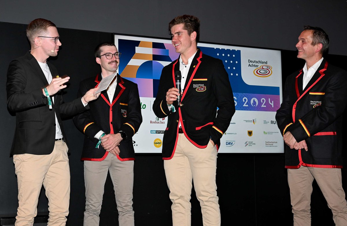 TEAM DEUTSCHLAND-ACHTER SAGT DANKE

Zur Olympia-Feier im Dortmunder U kamen gut 200 Menschen zusammen. 

deutschlandachter.de/2024/10/28/tea…