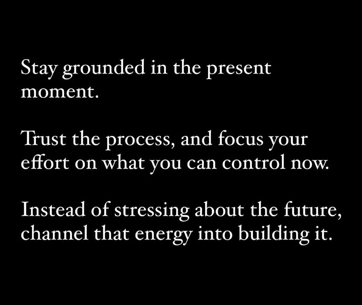#TransformationalTuesday 
Stop majoring on the minor. You're allowing to many things to affect you, distract you cause you to lose focus. When you allow a number of things to affect you, it consequently infects you &amp; eats at you from the inside out. Grow &amp; go.