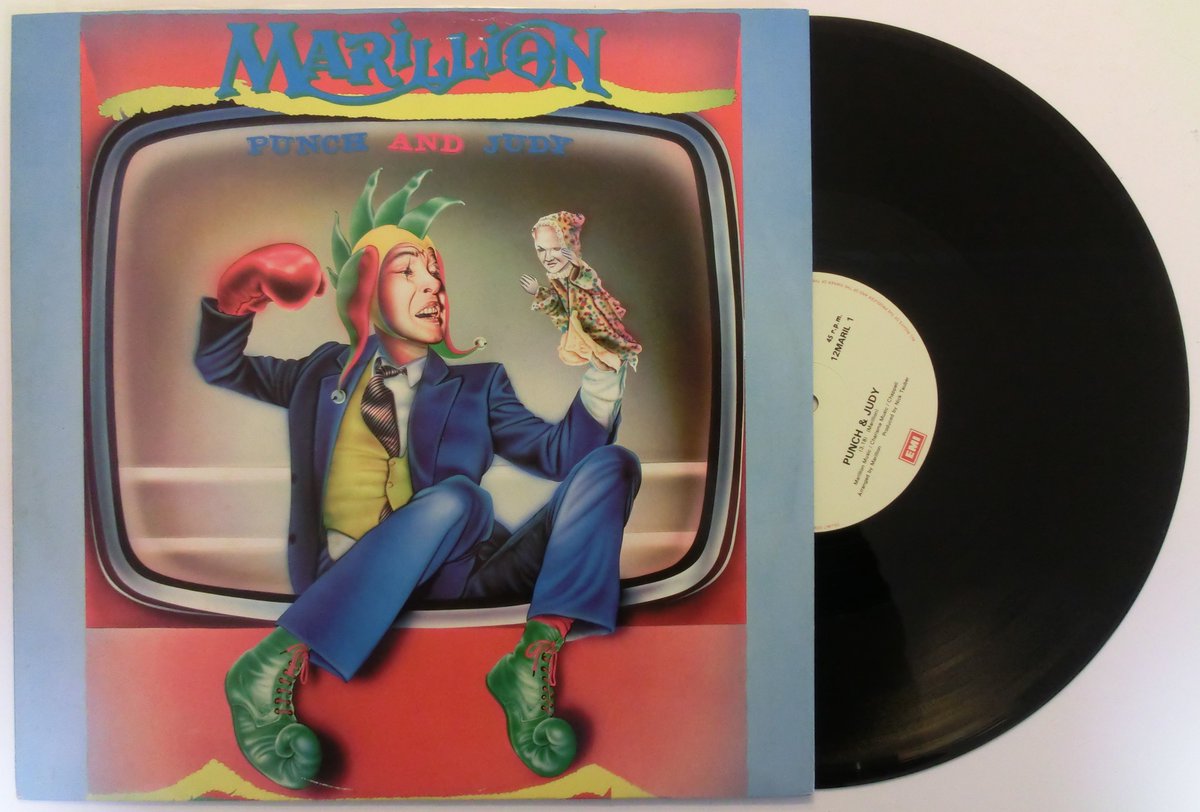 YOUNOITNAME's tweet image. 『私的にこの１曲！』
"PUNCH AND JUDY（１９８４）"
MARILLION🏴󠁧󠁢󠁥󠁮󠁧󠁿
youtu.be/xyE54SdHSKs?si…
youtu.be/lmWSgyDnfvU?si…
#Marillion #Fish #Fugazi 
アルバム「破滅の形容詞」収録曲。GENESISのフォロワーの中では頭一つ飛び抜けたNEO-PROG BANDの代表格🤩やっぱ私的にはFishだよなぁ。英国臭プンプン🎶